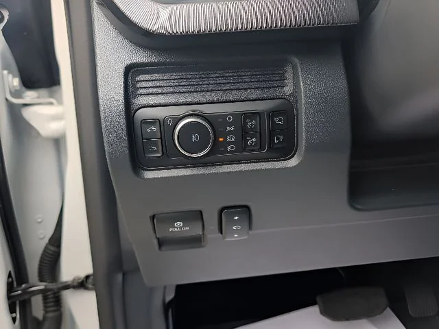 2025 Ford F-250 Super Duty Platinum - Photo 22