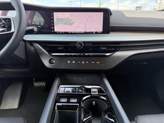 New 2026 Everest White Pearl Tricoat Nissan Platinum image 22