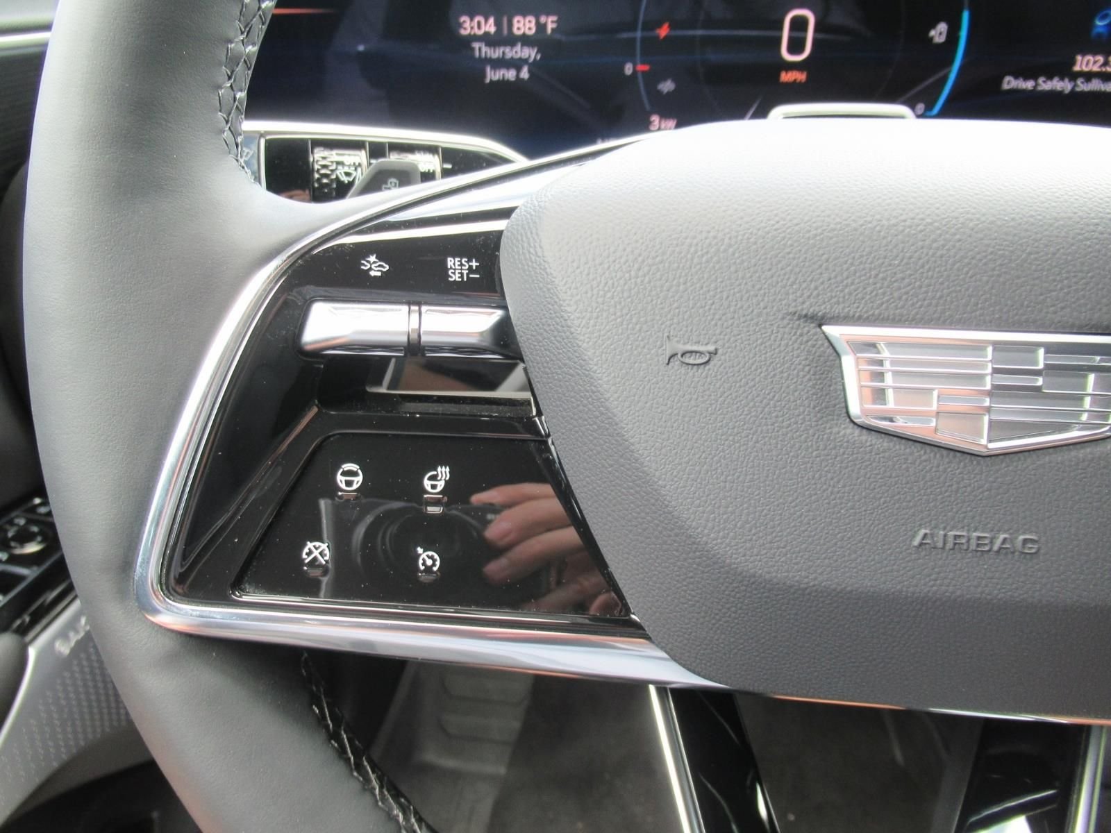 Used 2025 Red Cadillac Luxury image 25