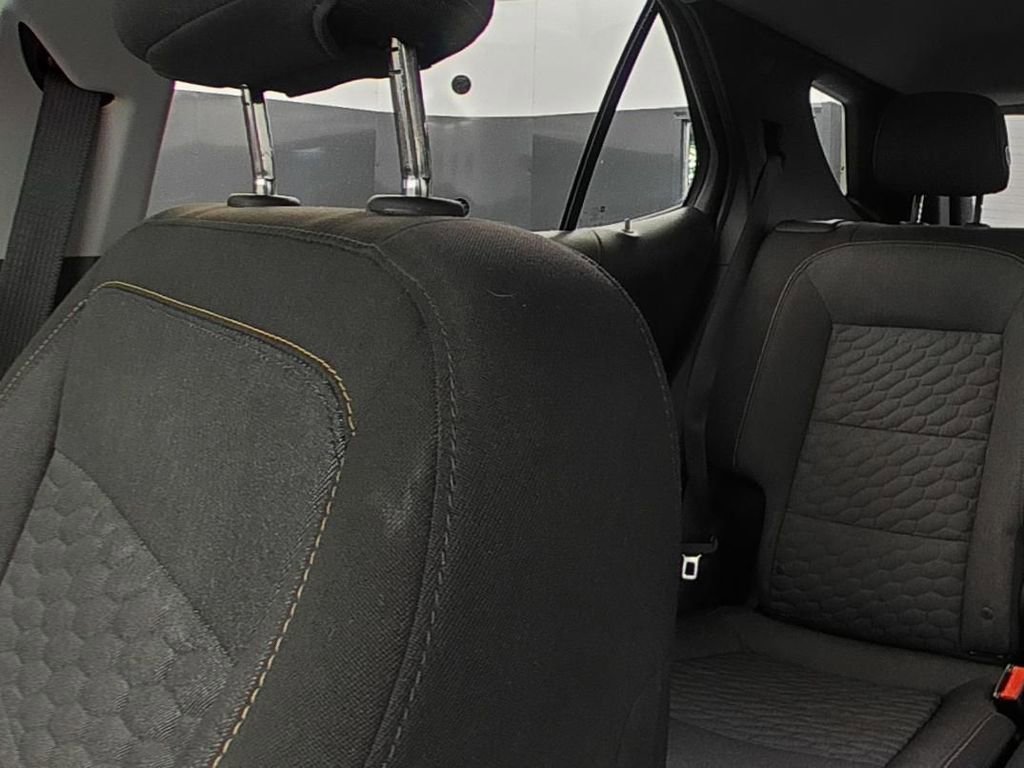 Used 2019 STORM BLUE METALLIC Chevrolet LT image 9