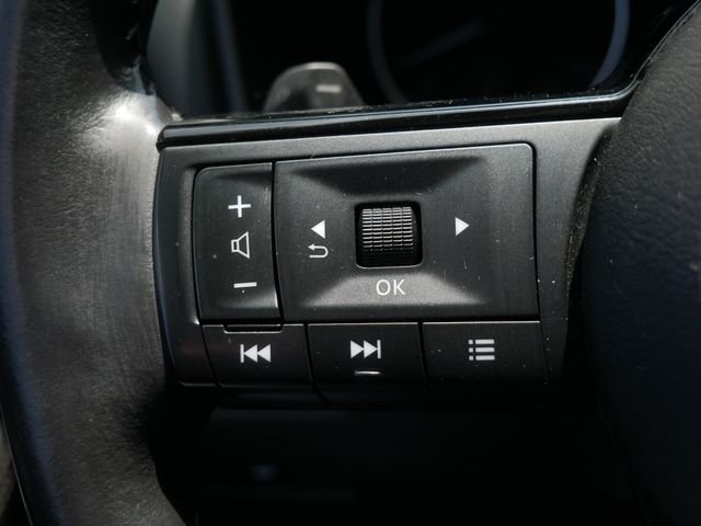 Used 2021 Black Nissan SL image 21