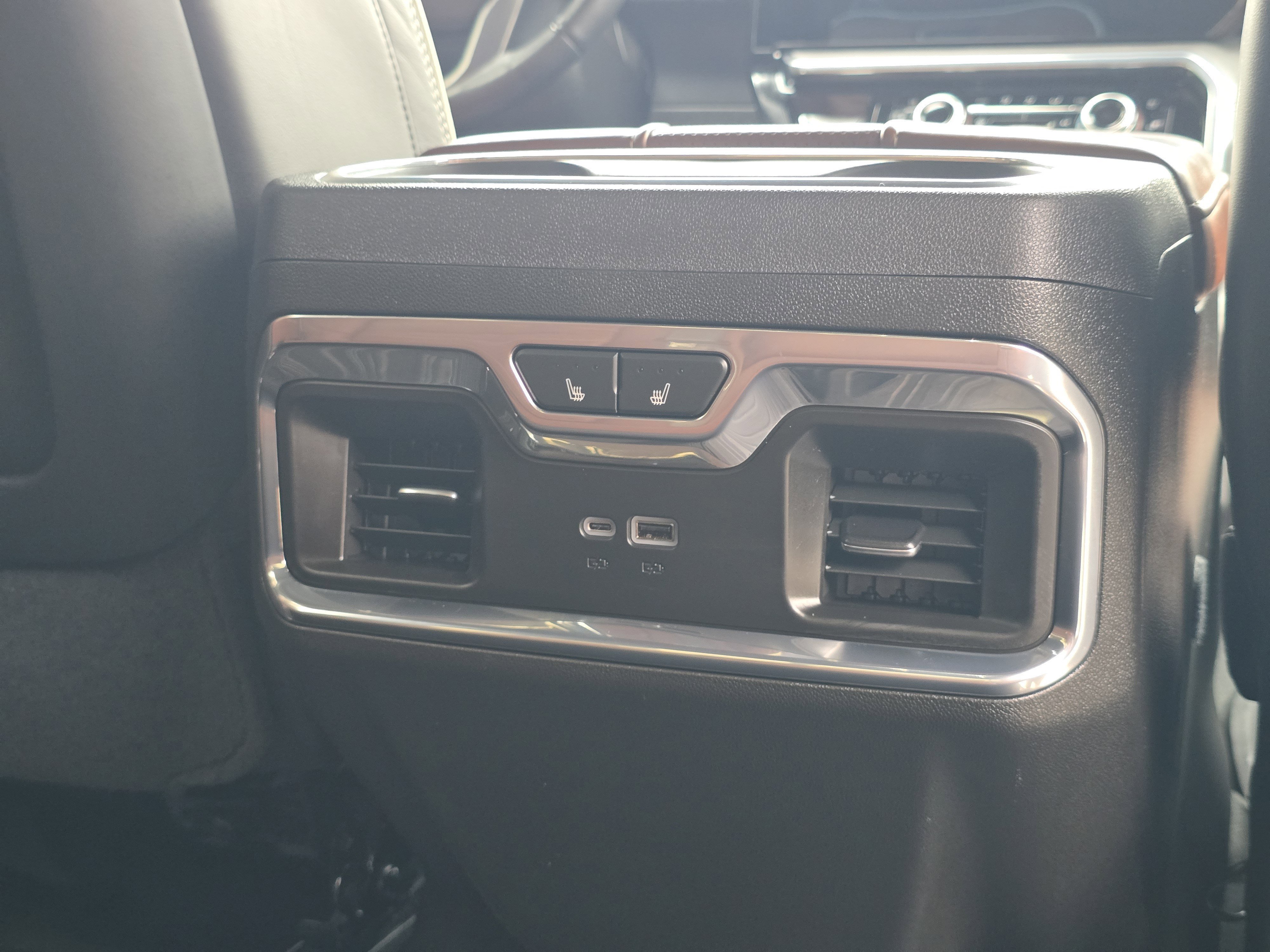 Used 2025 Thunderstorm Gray GMC Denali Ultimate image 24