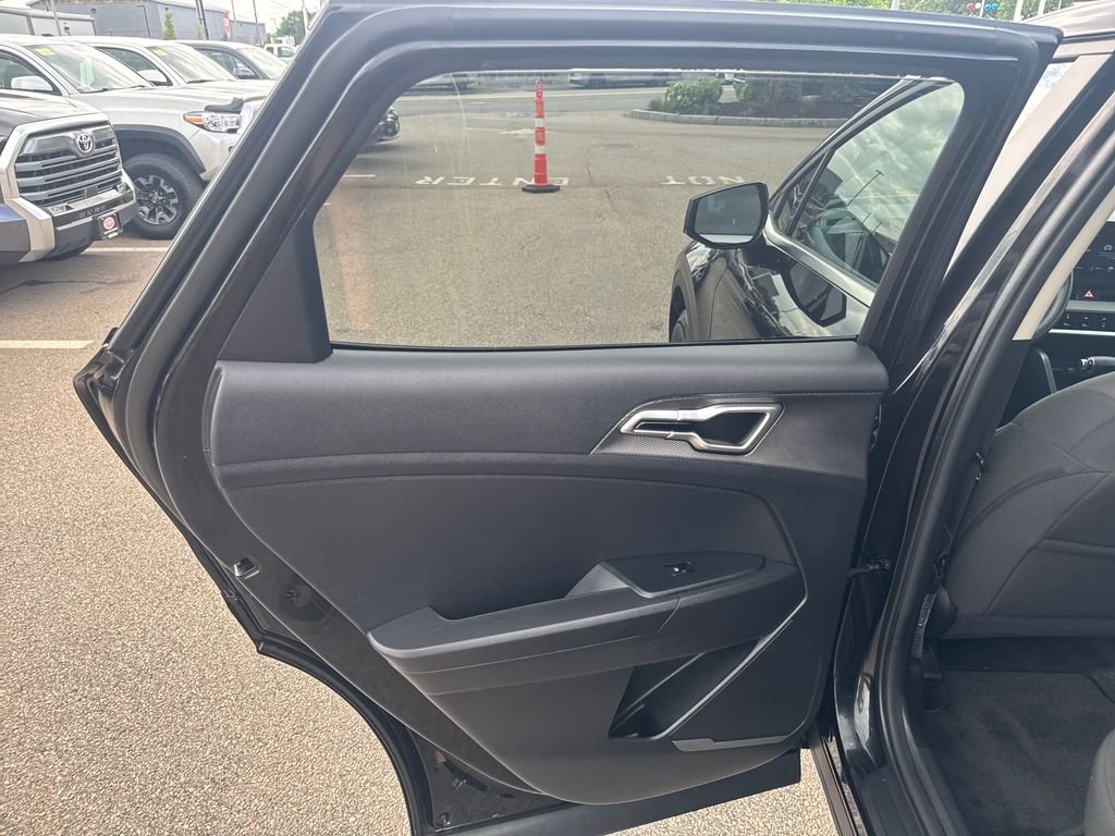 Used 2024 Black Kia LX image 39