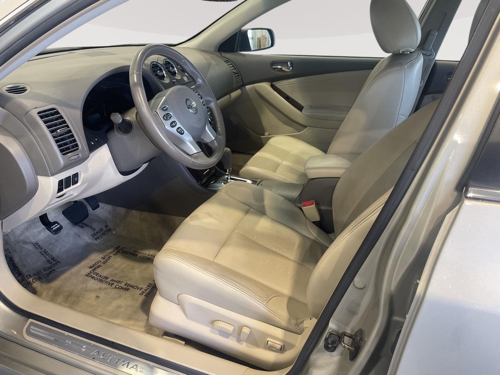 Used 2010 Sonoran Sand Metallic Nissan 2.5 SL image 3