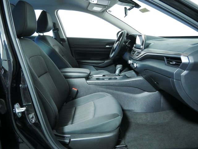 Certified Used 2025 Black Nissan 2.5 SV image 12