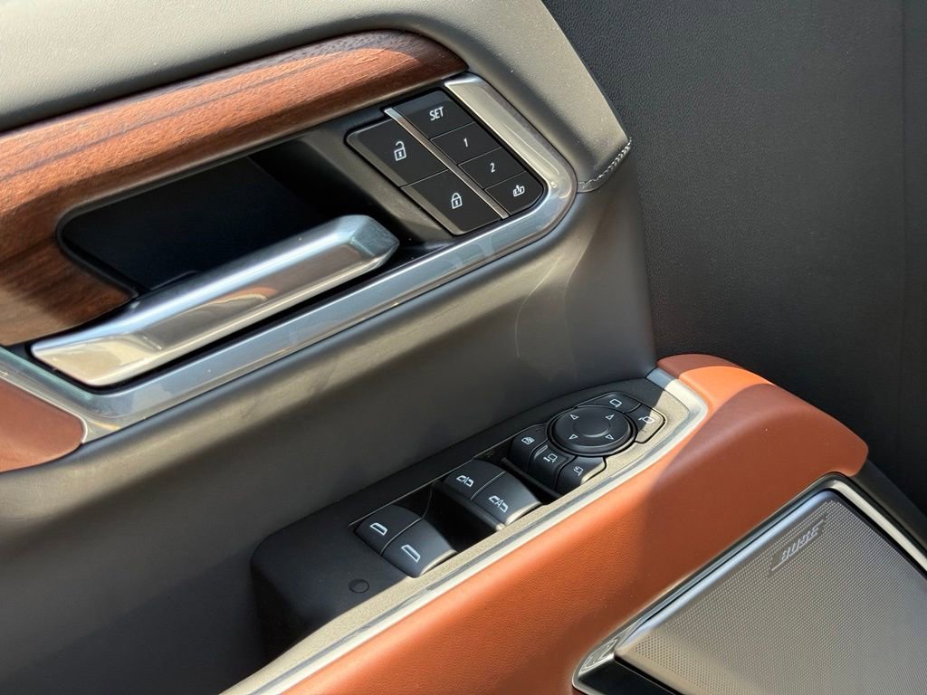New 2026 Onyx Black GMC Denali Ultimate image 18