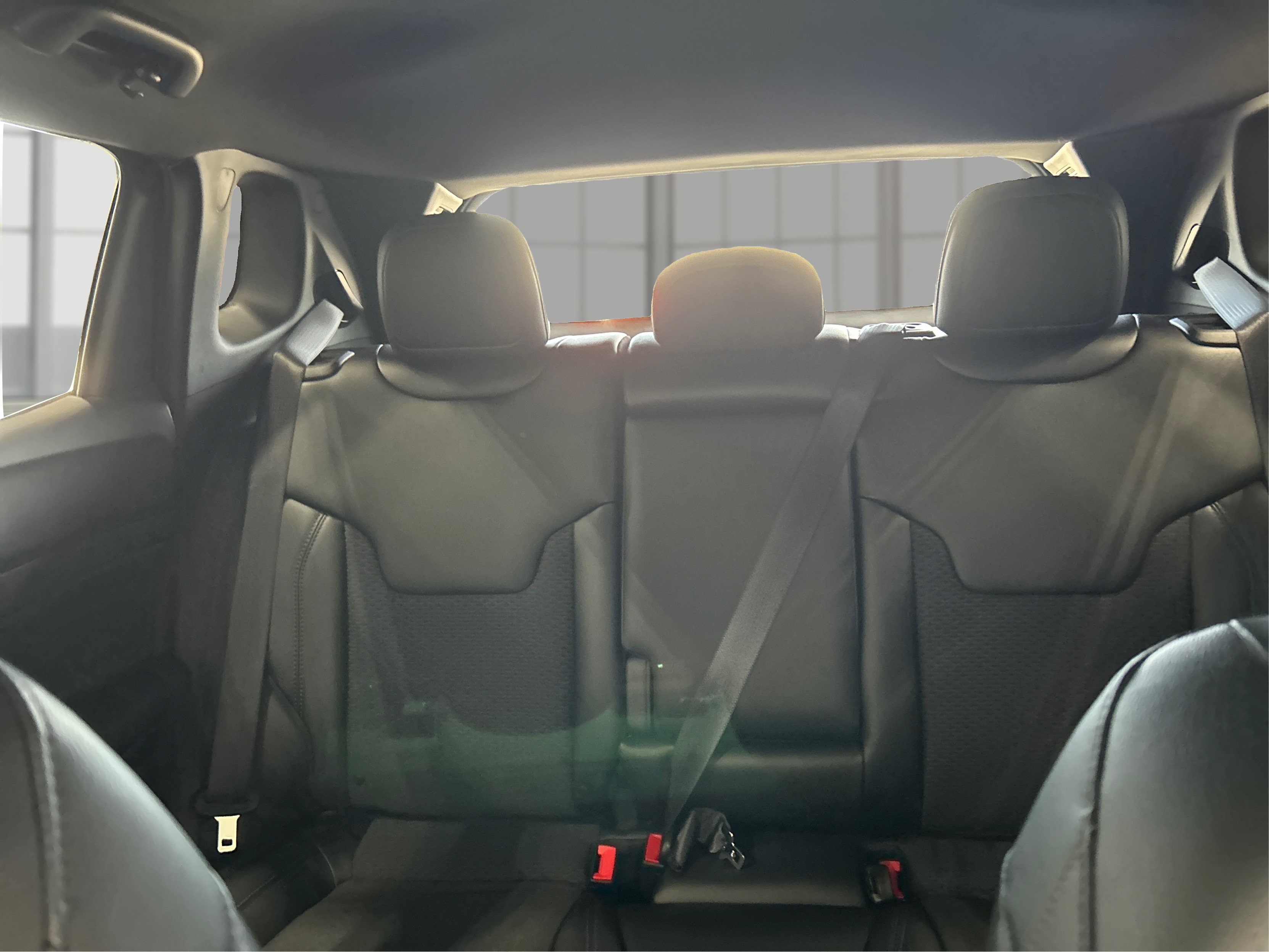 New 2026 Fathom Blue Pearl Coat Jeep Latitude image 14