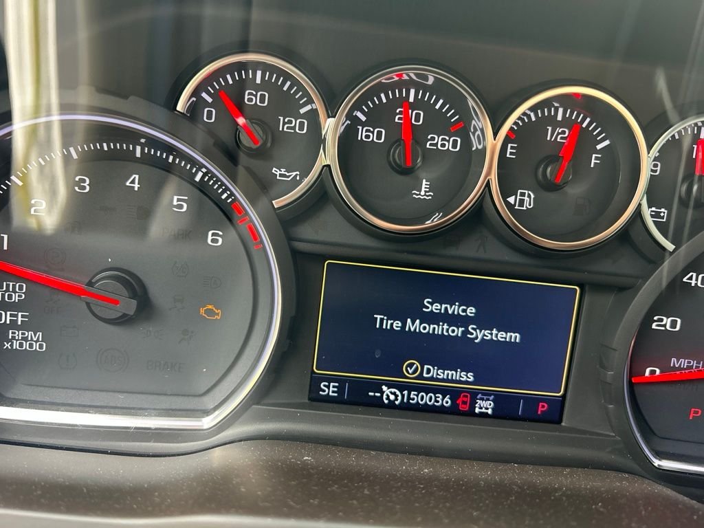 Used 2019 Summit White Chevrolet RST image 5