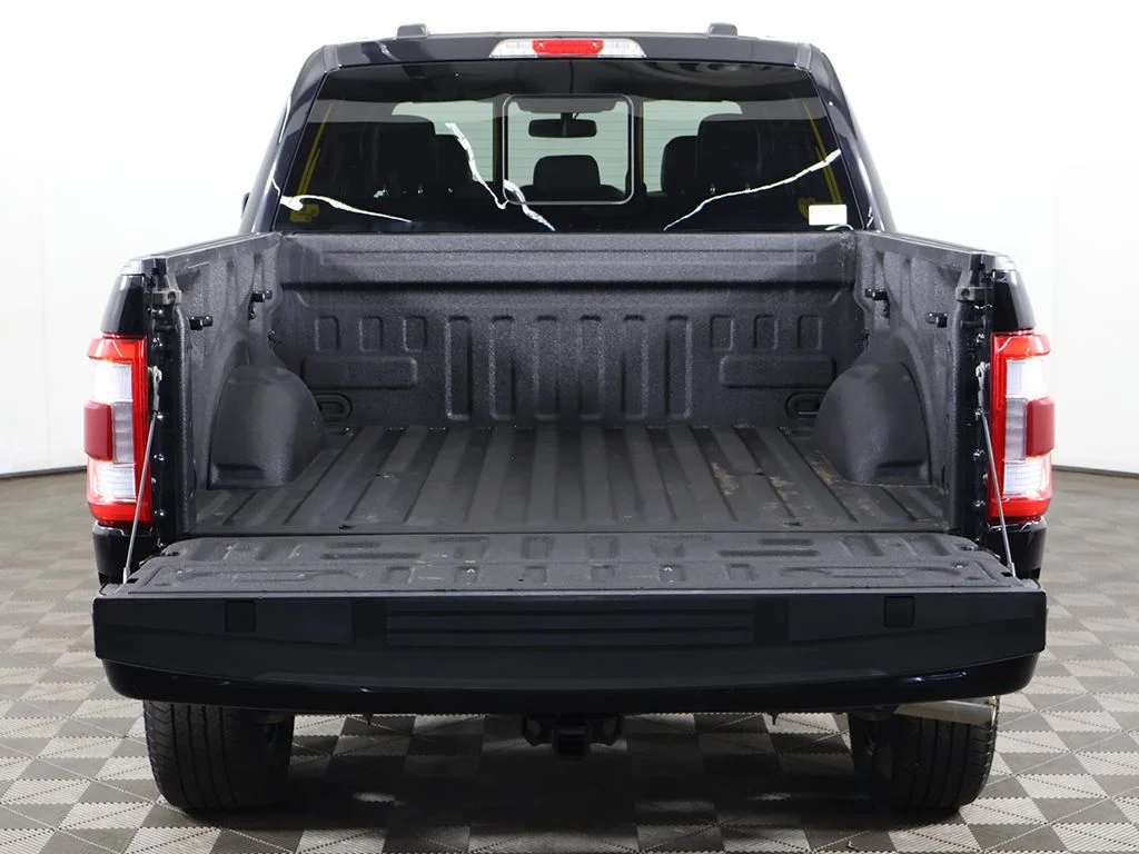 Used 2023 Agate Black Metallic Ford Lariat image 23