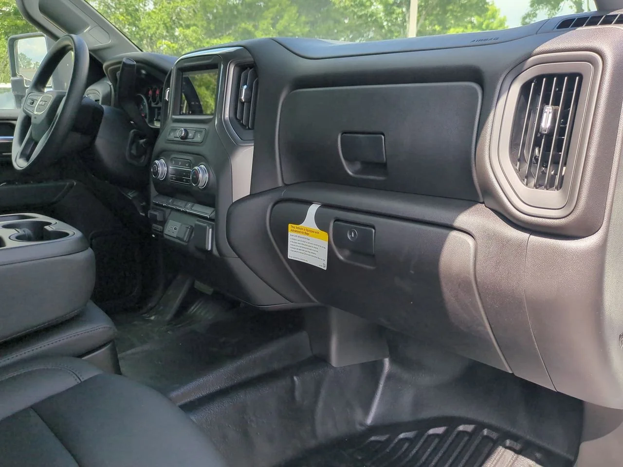 New 2025 Summit White GMC Pro image 27