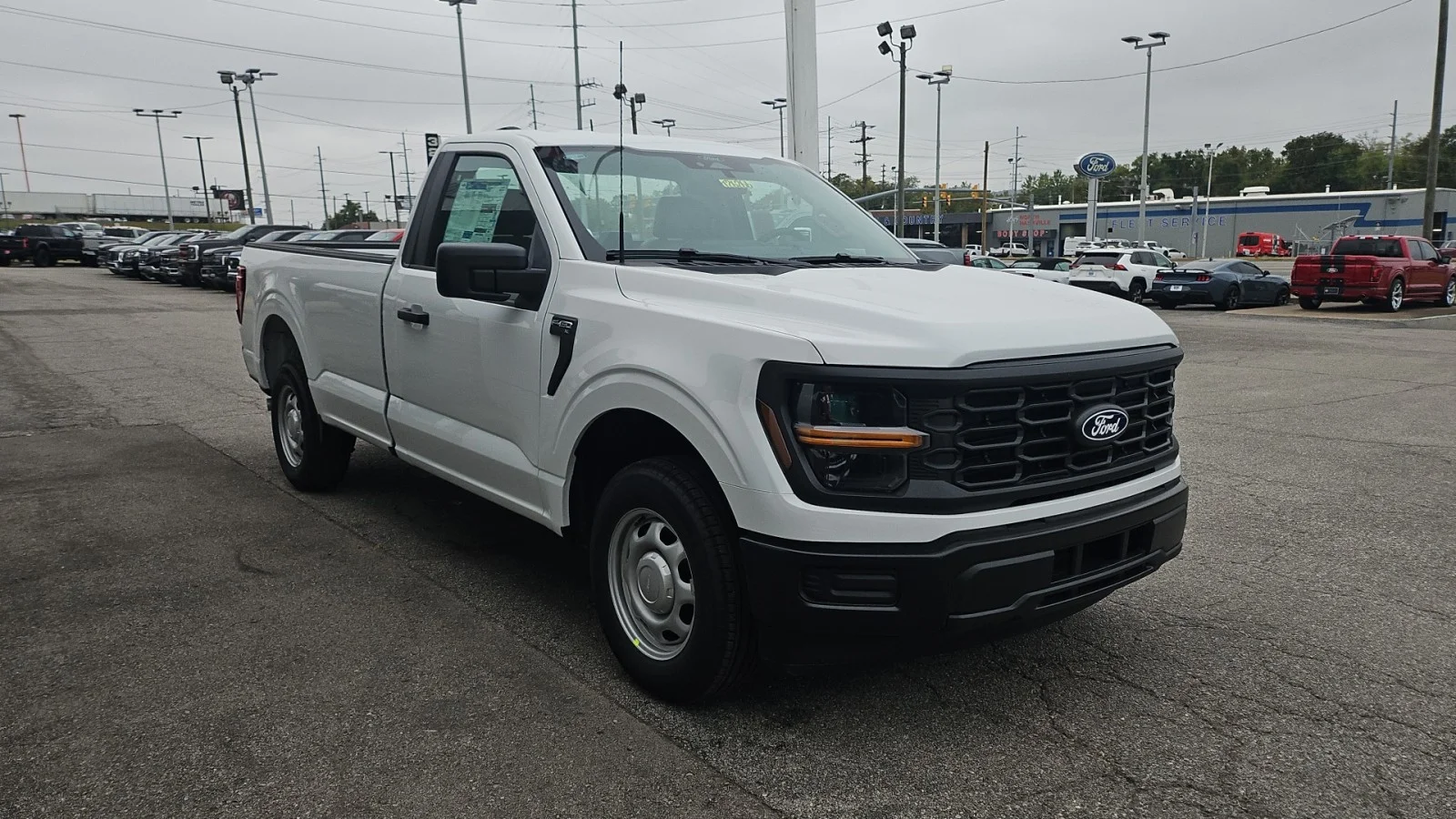 New 2026 Oxford White Ford XL 2WD image 6