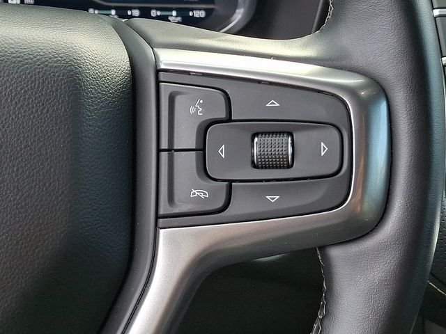 Used 2024 Beige Chevrolet Premier image 23