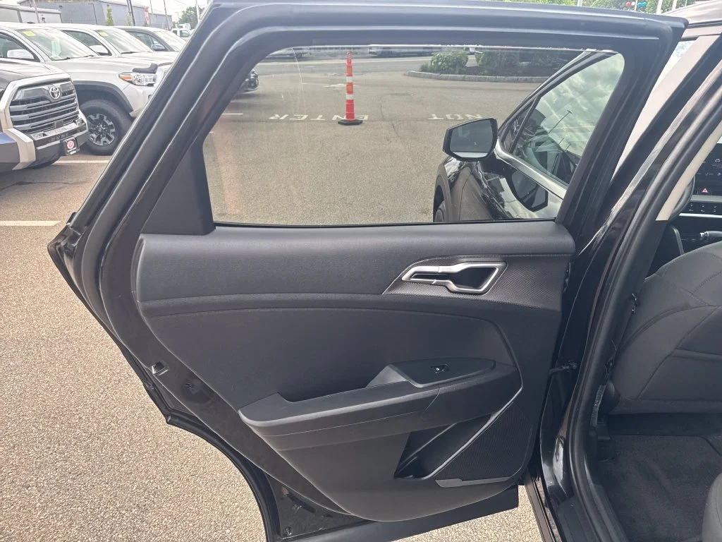 Used 2024 Black Kia LX image 39