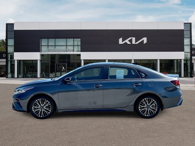 Used 2023 Gray Kia GT-Line image 5