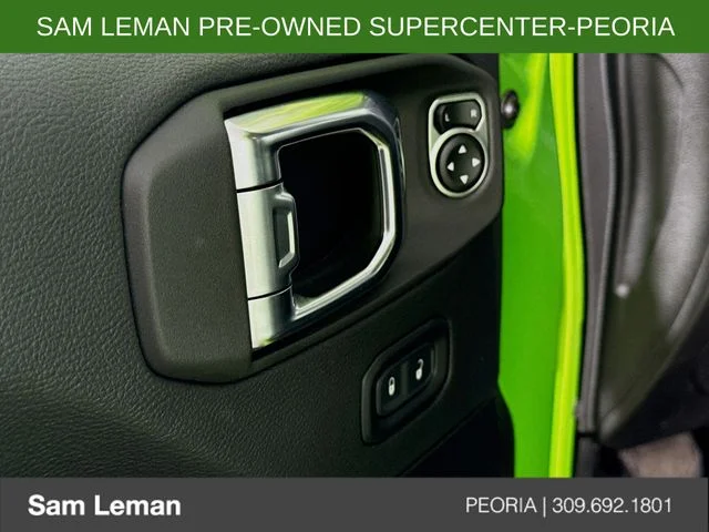 Used 2025 Green Jeep High Tide image 17