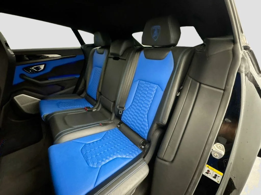 Used 2022 Black Lamborghini  image 26