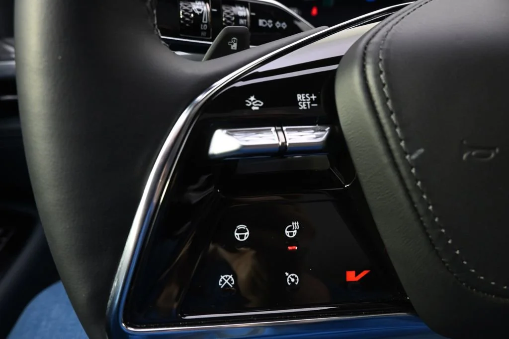 New 2025 Black Raven Cadillac Luxury 2 image 36