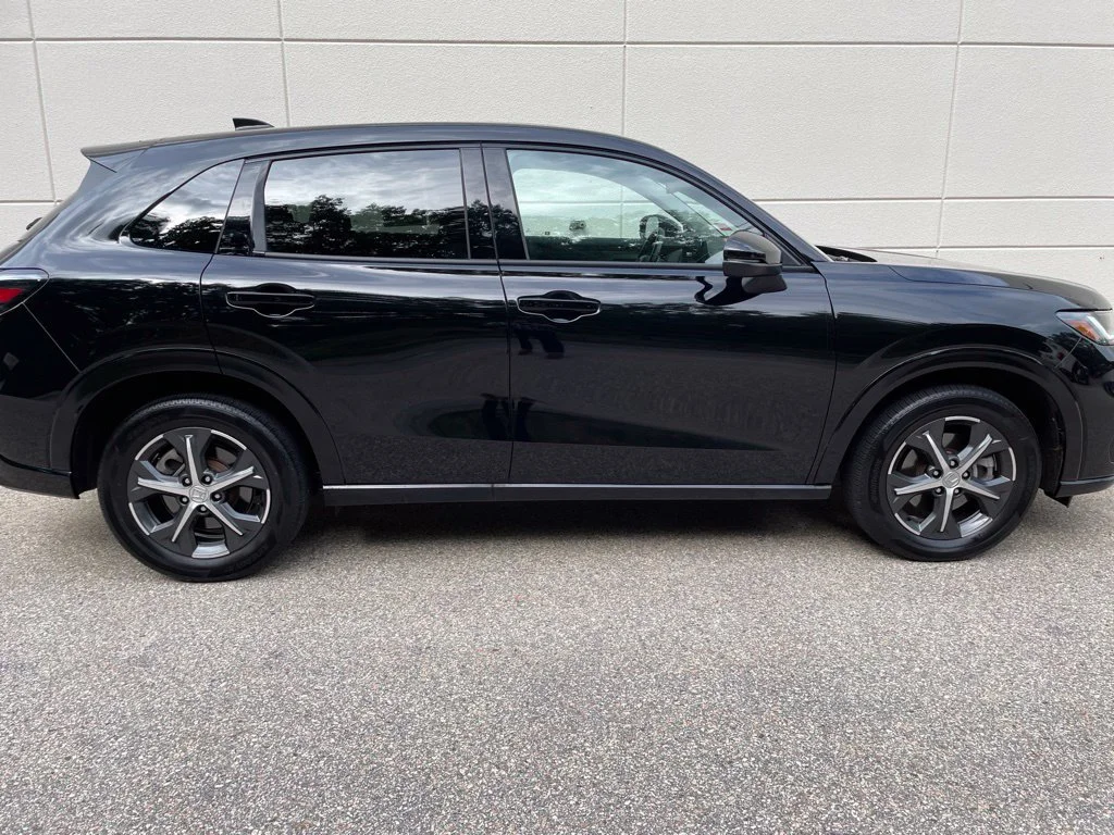 2025 Honda HR-V EX-L - Photo 23