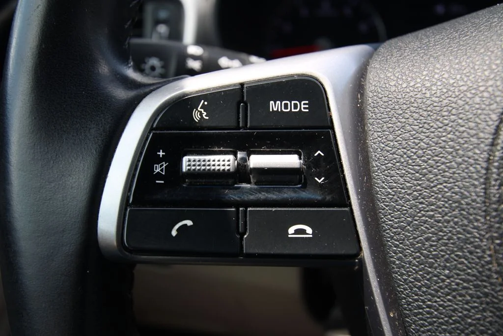 Used 2019 Blue Kia LX image 21