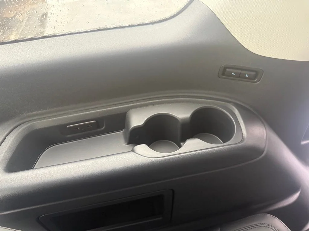 New 2026 Glacier Gray Metallic Tri-Coat Ford Active image 44