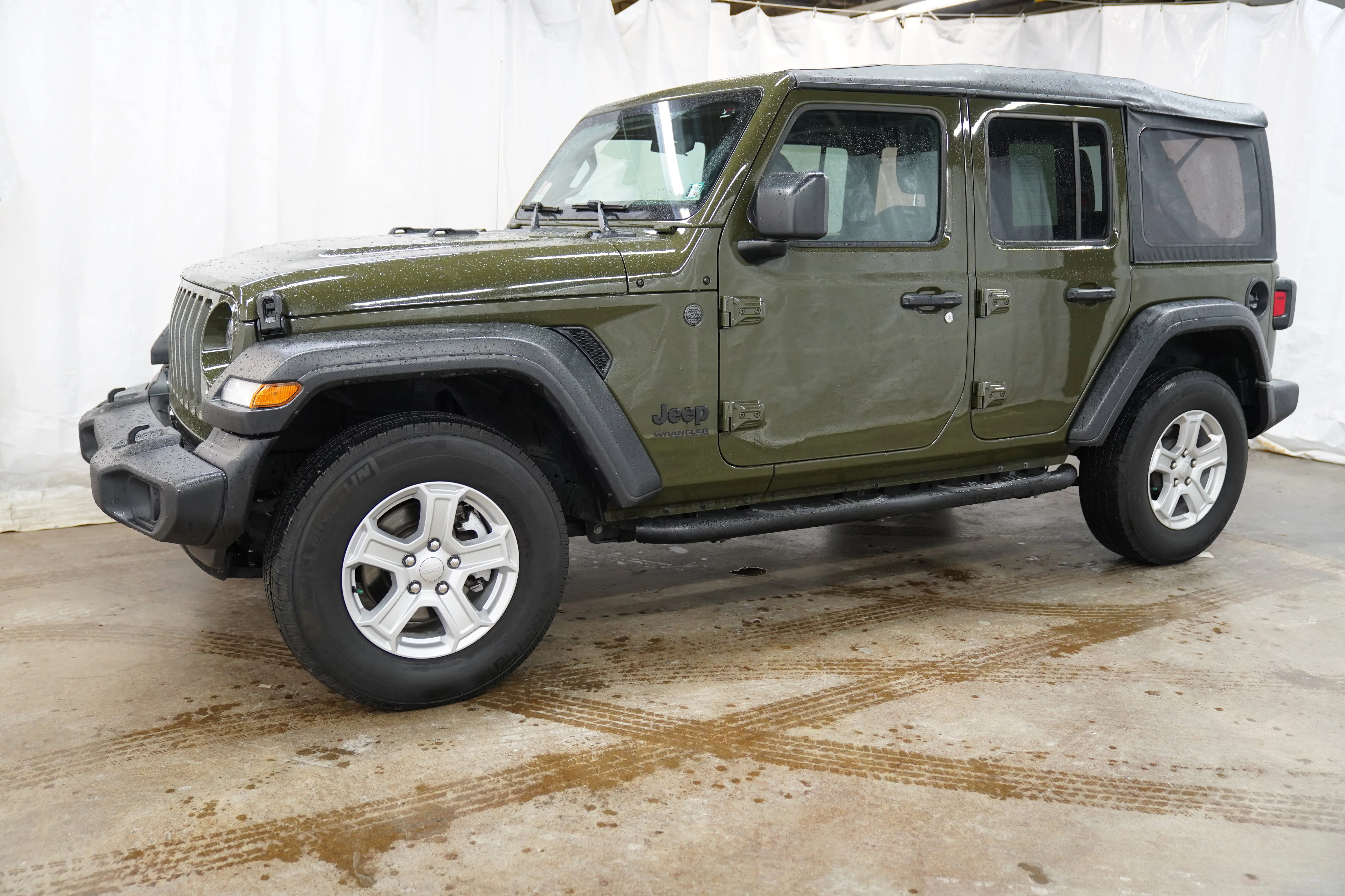 Used 2022 Sarge Green Clearcoat Jeep Unlimited Sport S image 10