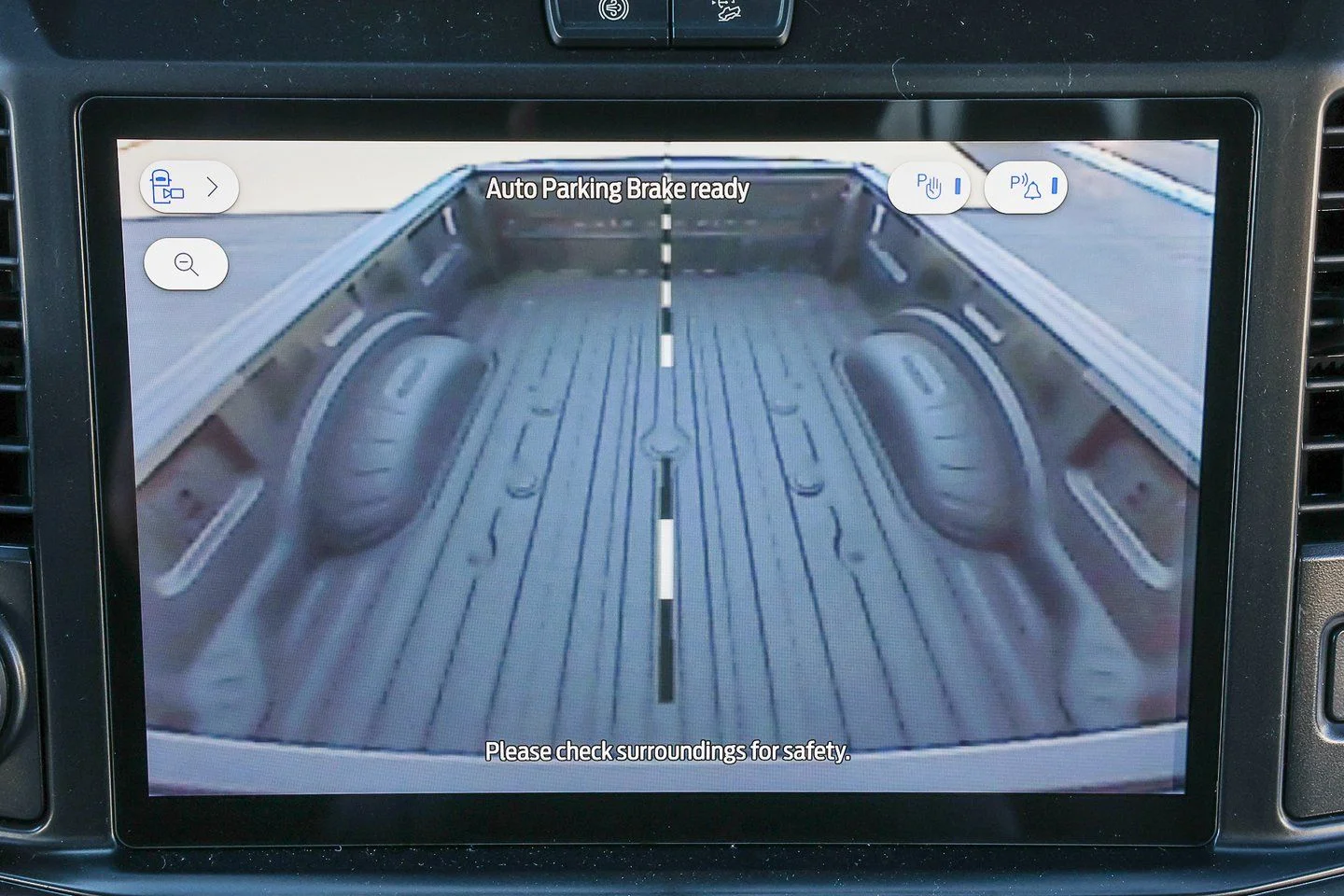 New 2026 Carbonized Gray Metallic Ford F-350® Lariat® image 24