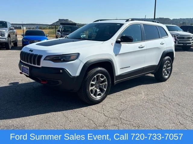 Used 2022 White Jeep Trailhawk image 1