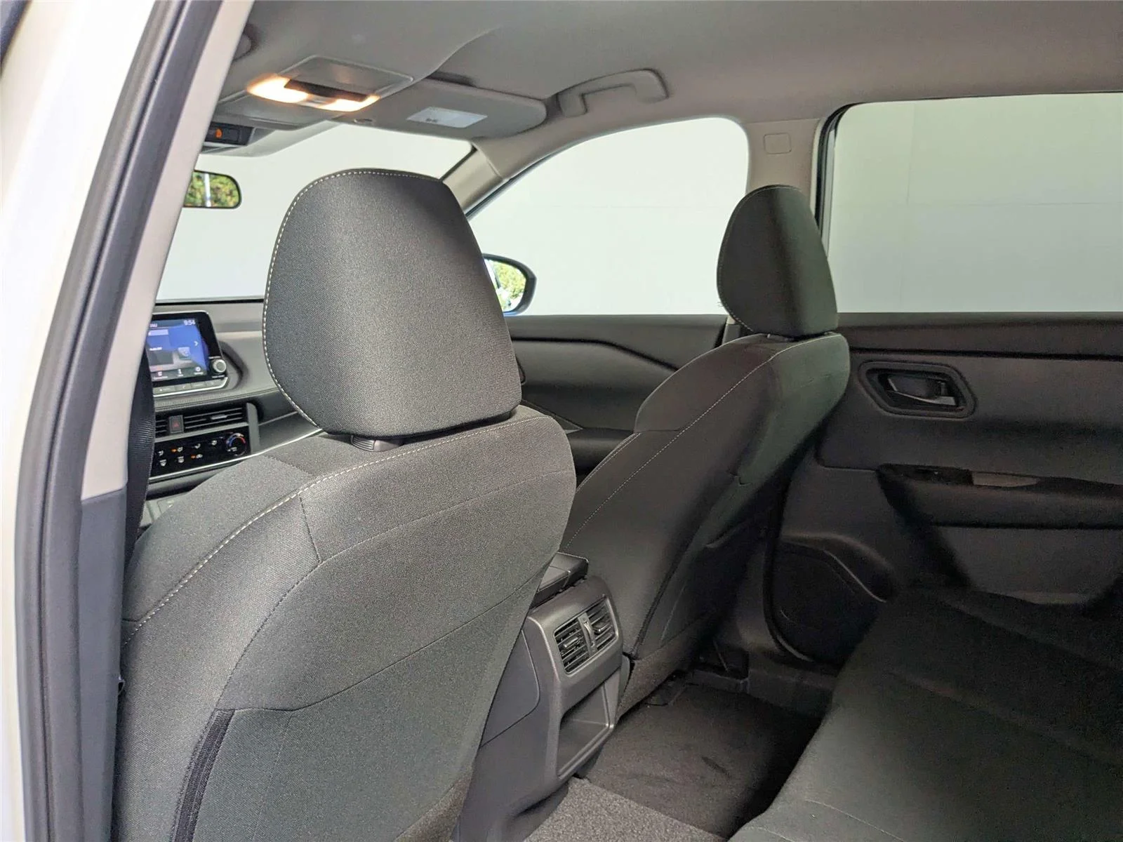 2026 Nissan Rogue S - Photo 35