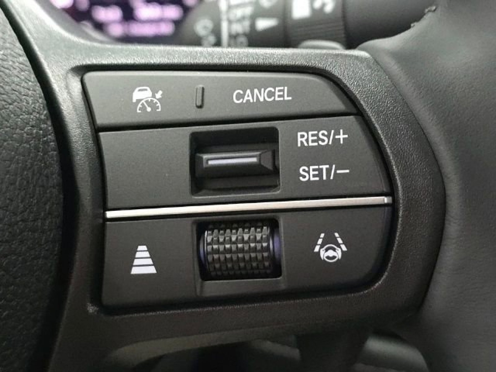 2025 Honda Accord Hybrid EX-L - Photo 18