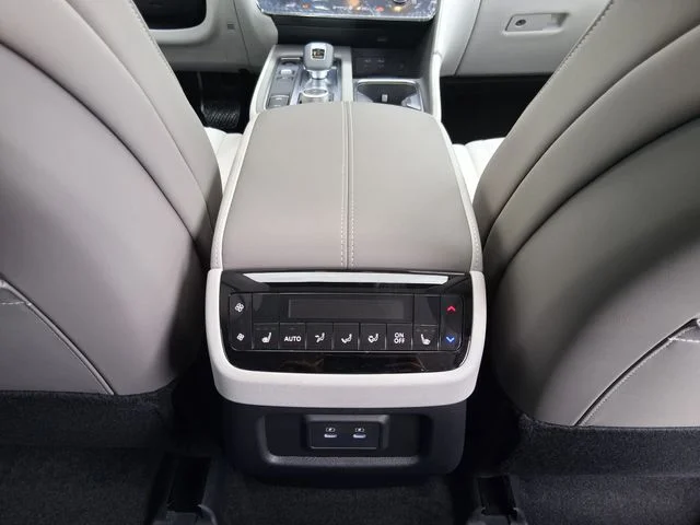 New 2027 HARBOR GRAY INFINITI Luxe FWD image 20