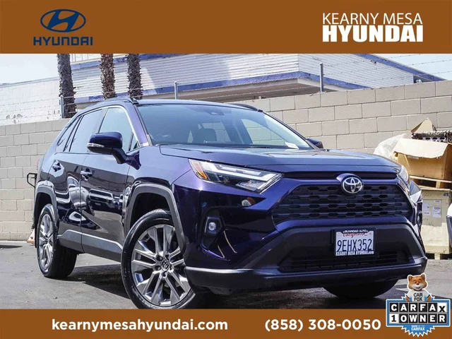 2023 Toyota RAV4 XLE Premium