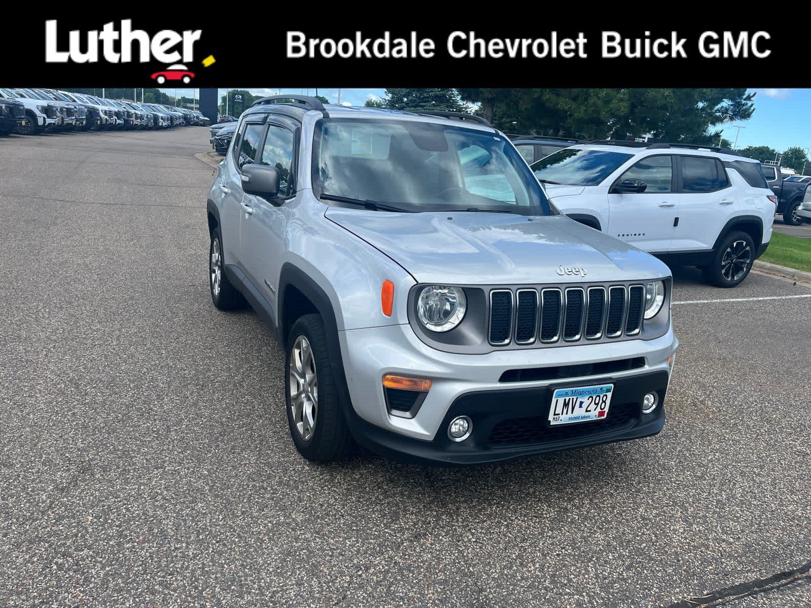 Used 2019 Glacier Metallic Jeep Limited image 1