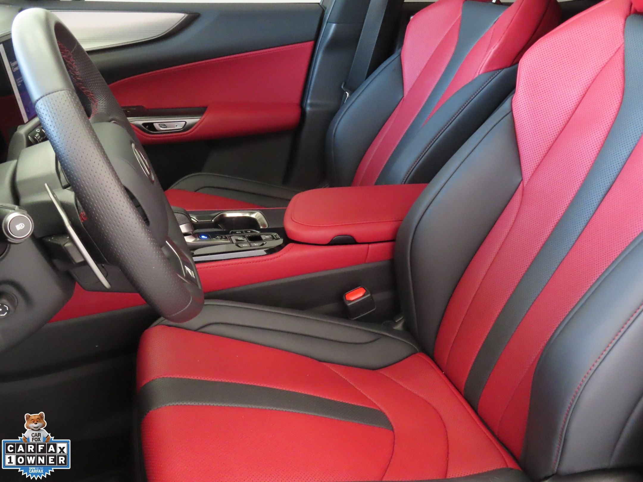 Used 2024 White Lexus 350 F SPORT Handling image 11