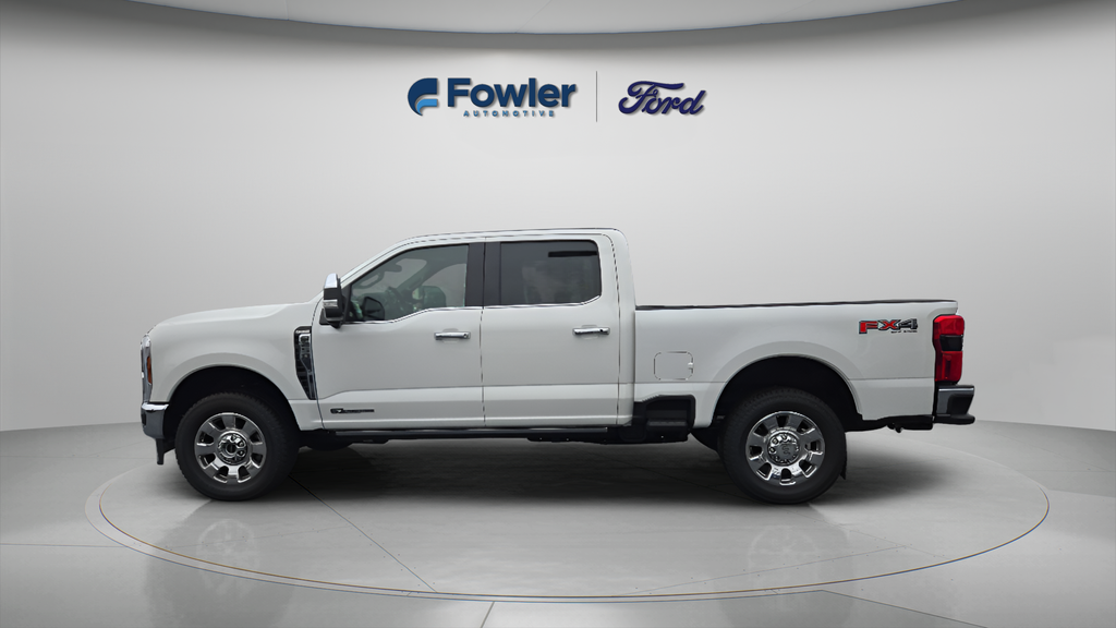 New 2026 Star White Metallic Tri-Coat Ford F-250® King Ranch® image 4