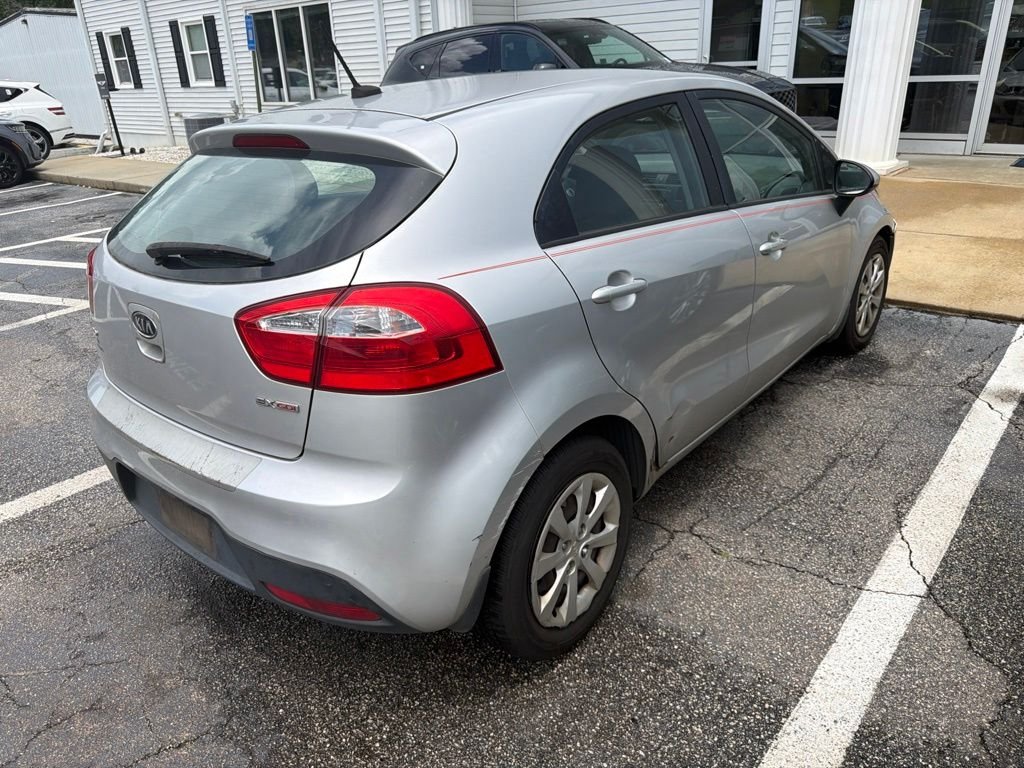 Used 2012 Silver Kia EX image 5