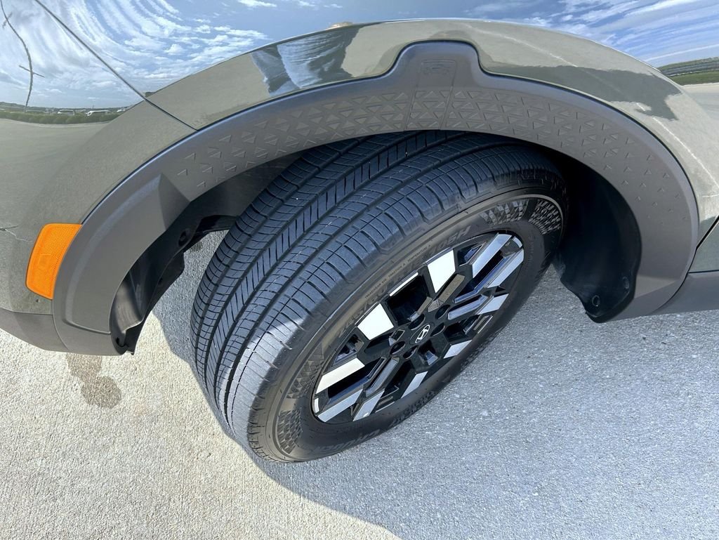 2025 Hyundai Santa Cruz SE - Photo 26