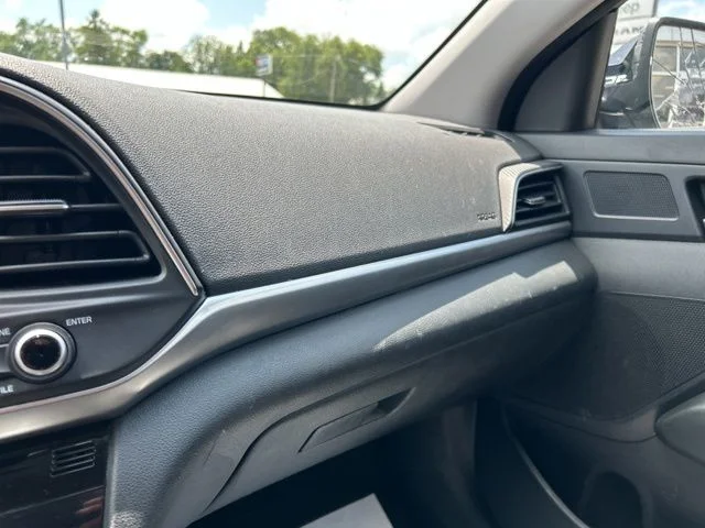 Used 2020 Gray Hyundai SEL image 30