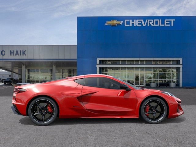 New 2026 Torch Red Chevrolet 1LZ image 5