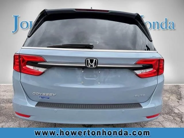 Used 2024 Gray Honda Elite image 4
