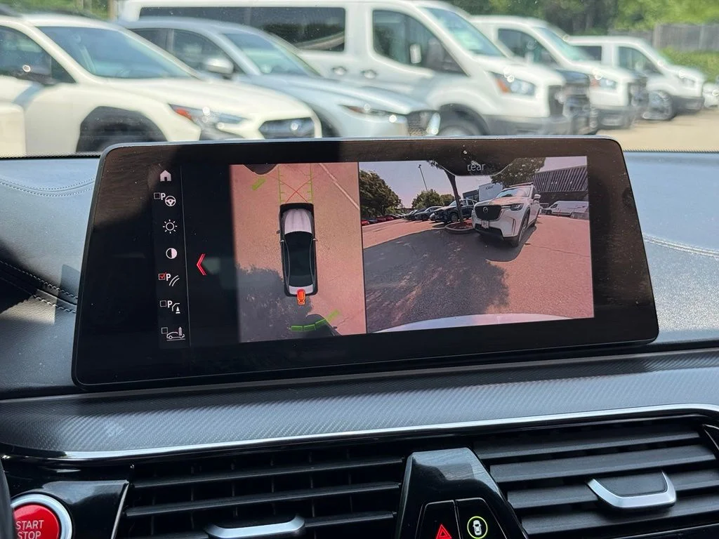 Used 2019 White BMW Competition image 21