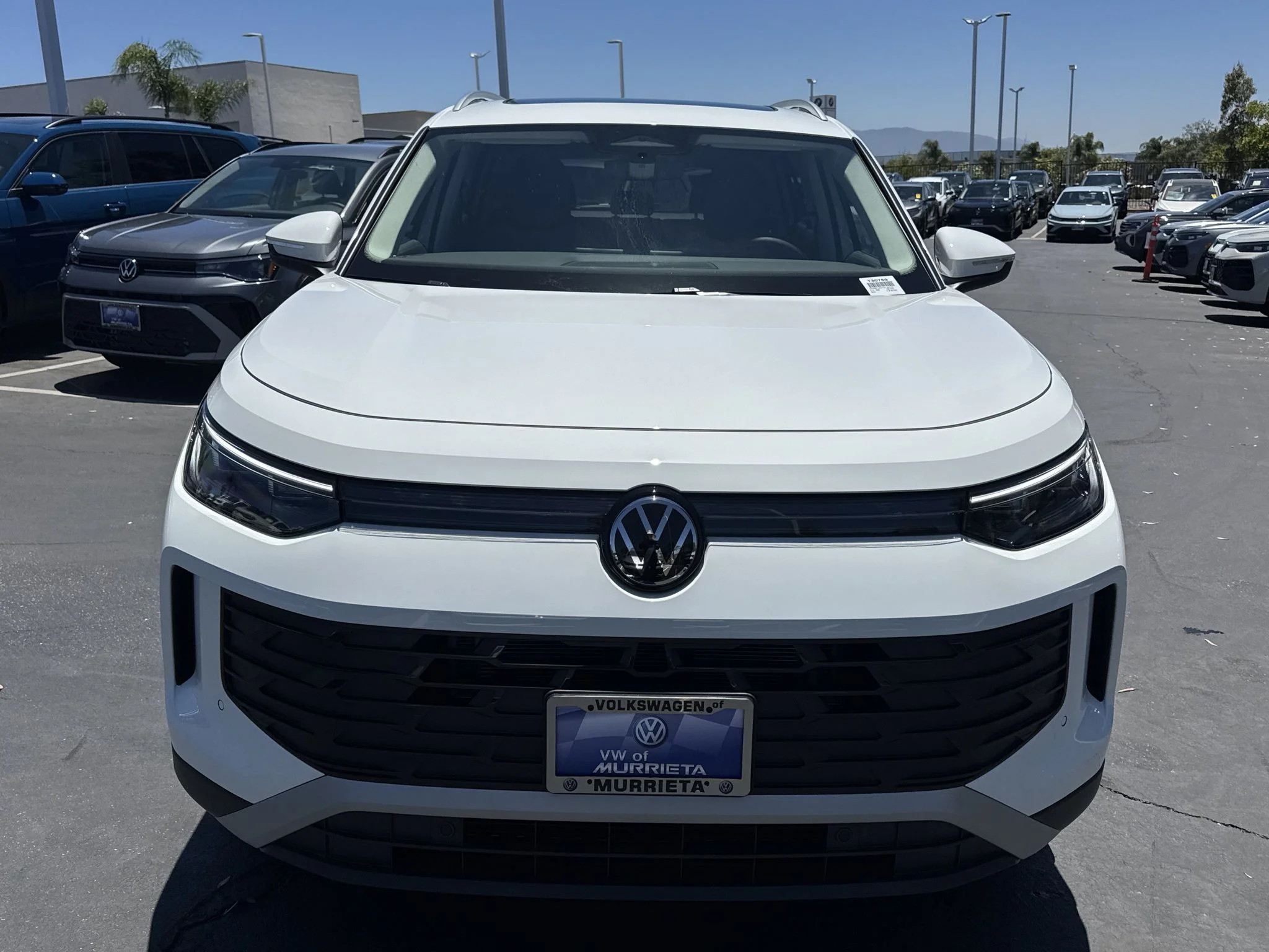 New 2026 Pure White Volkswagen SE image 2