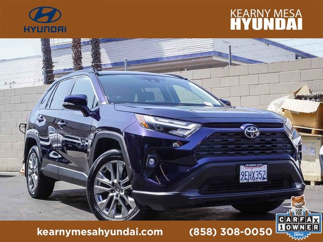 2023 Toyota RAV4 XLE Premium