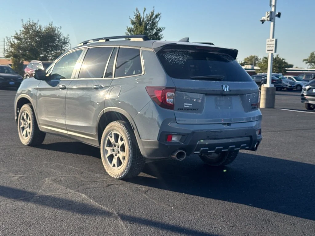 Used 2023 Gray Honda TrailSport image 6