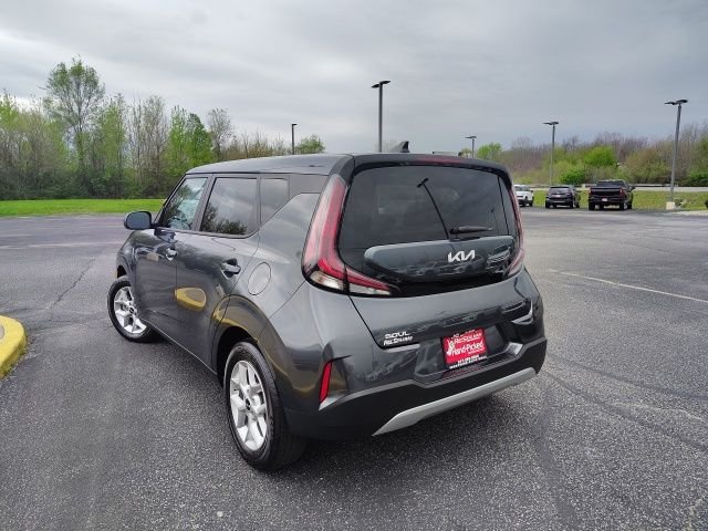 Used 2025 Gray Kia LX image 5
