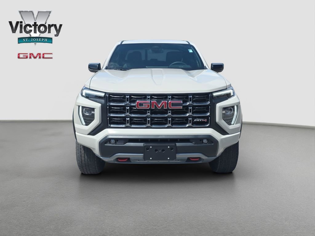View vehicle photo 2