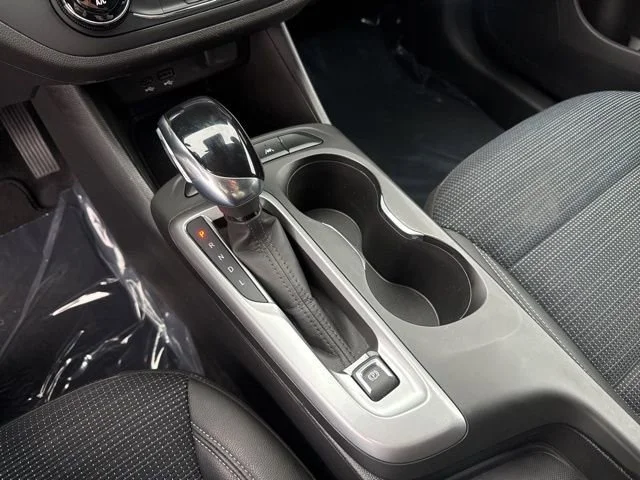 2025 Buick Envista Preferred - Photo 25