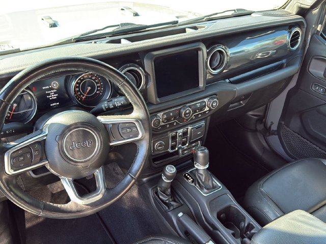 Used 2022 Gray Clearcoat Jeep Unlimited Sahara Altitude image 27