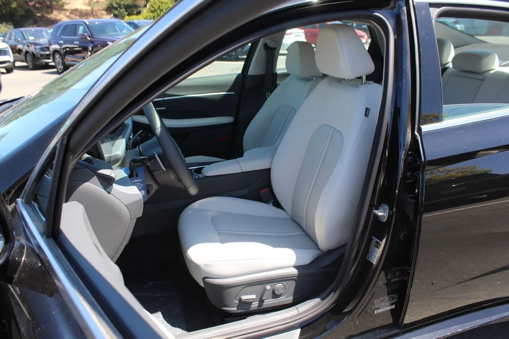 New 2026 Black Hyundai SEL Sport image 12