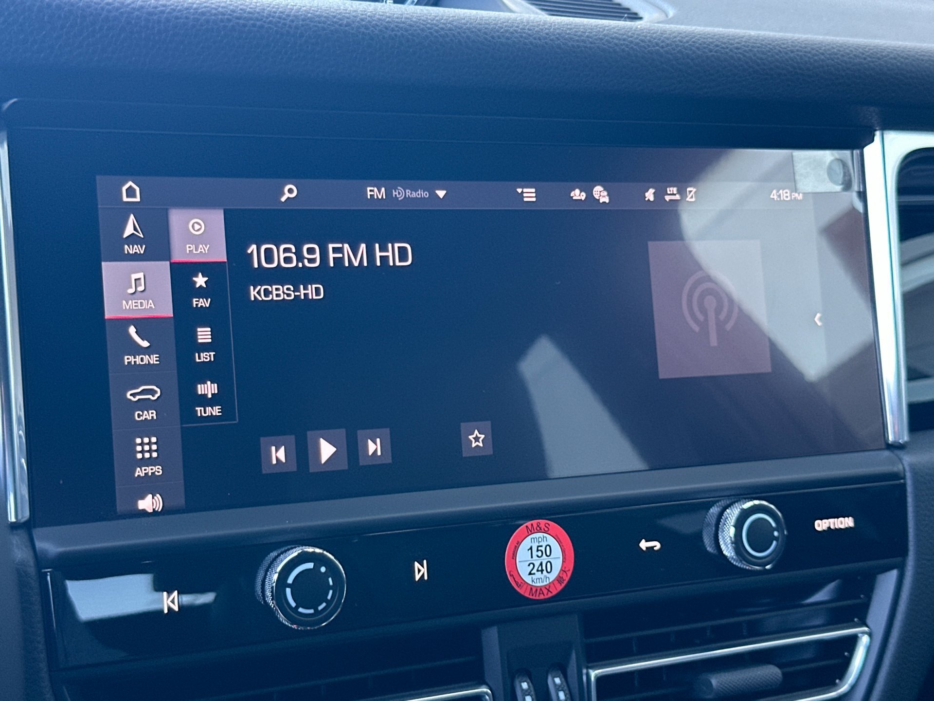 New 2026  Porsche Macan (AWD) image 17