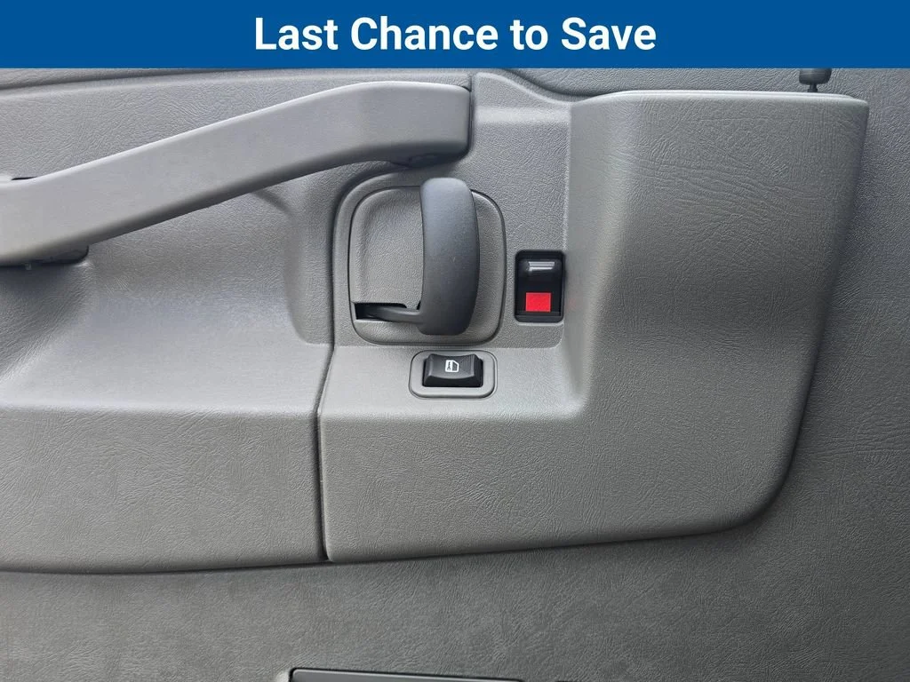 2025 Chevrolet Express Cargo Work Van - Photo 46